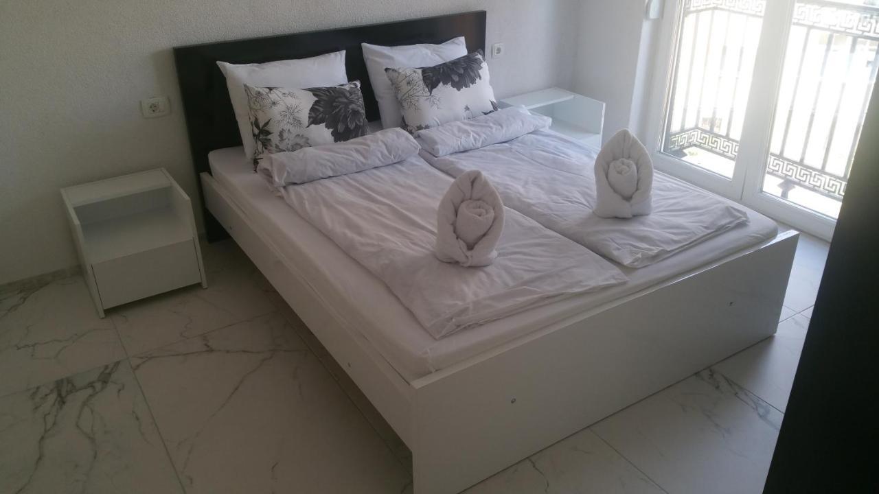 Xxl Apartments City Centar Bitola Ngoại thất bức ảnh