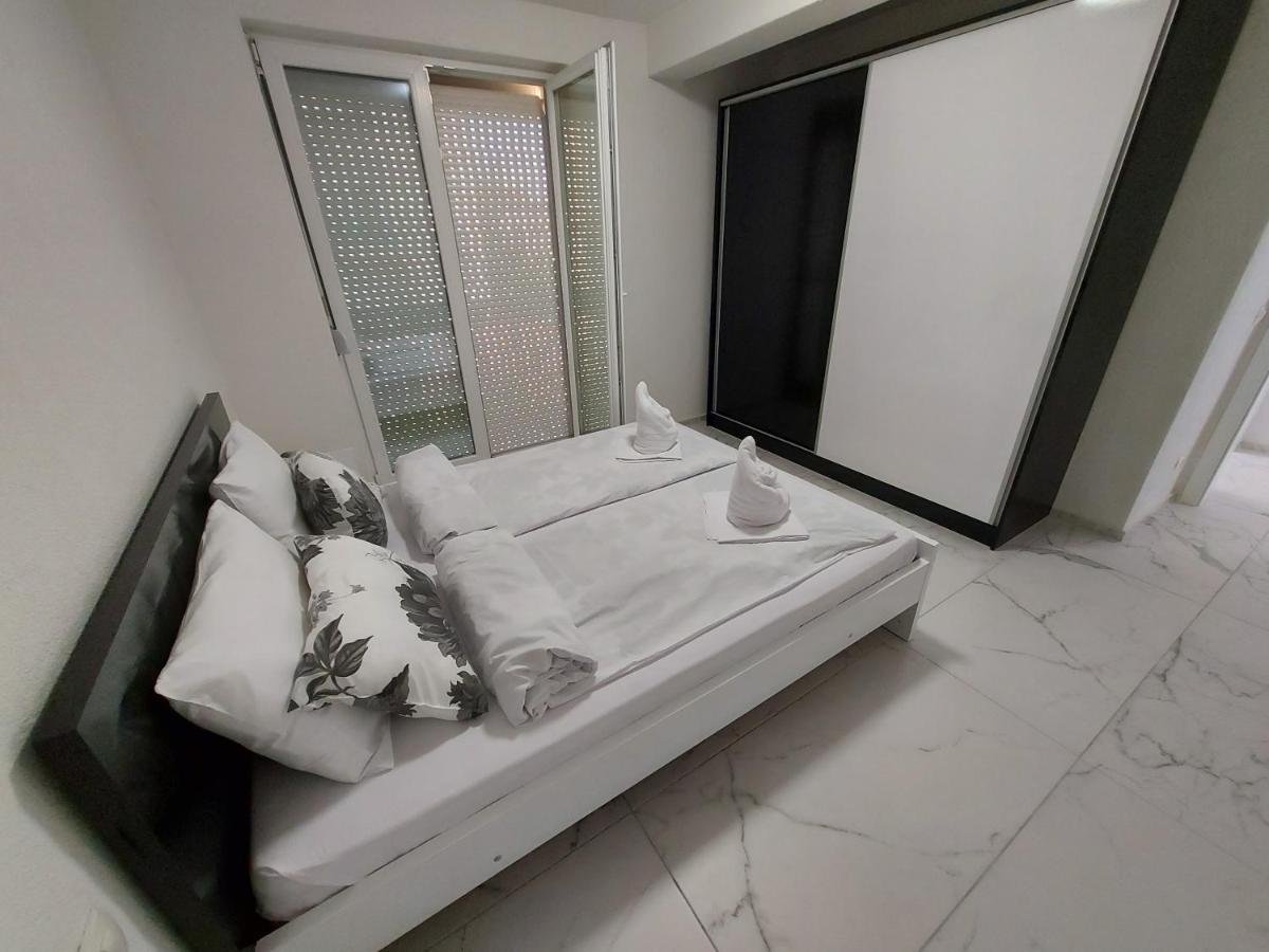 Xxl Apartments City Centar Bitola Ngoại thất bức ảnh