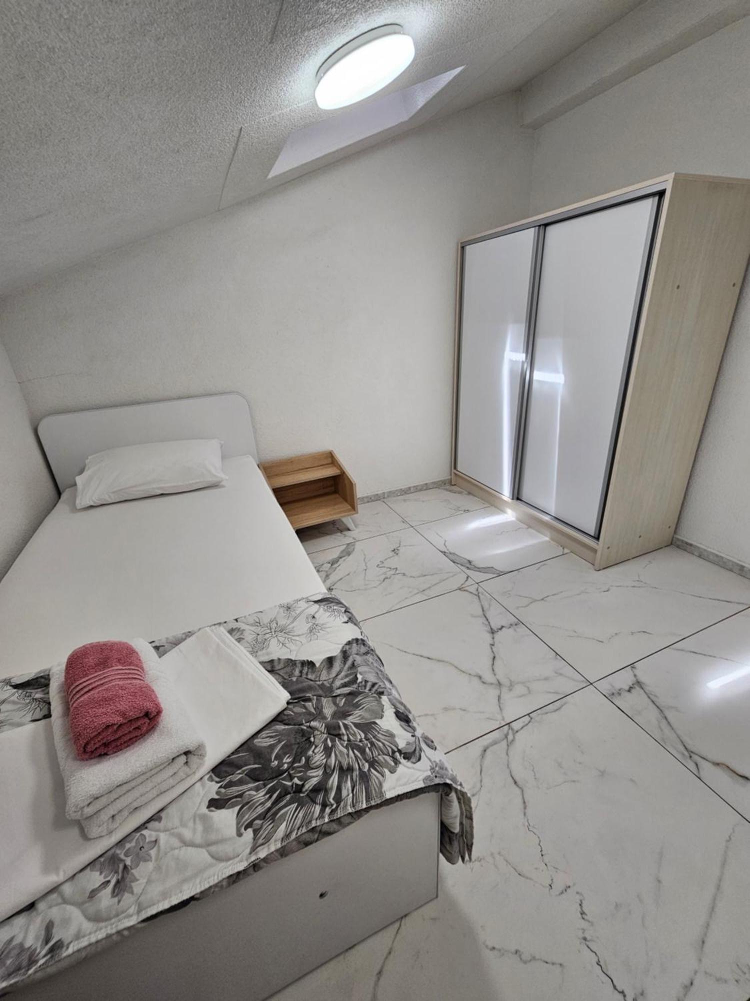 Xxl Apartments City Centar Bitola Ngoại thất bức ảnh