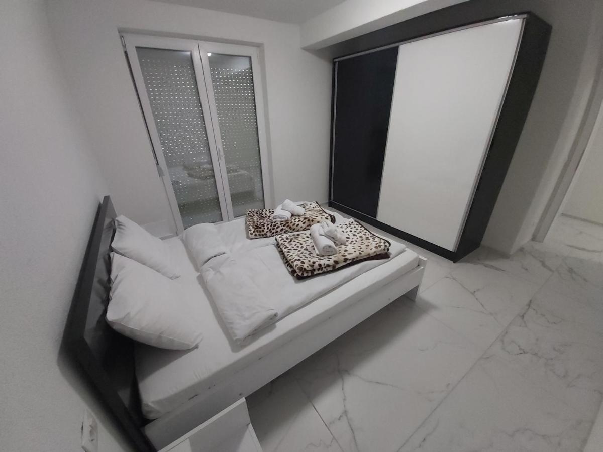 Xxl Apartments City Centar Bitola Ngoại thất bức ảnh